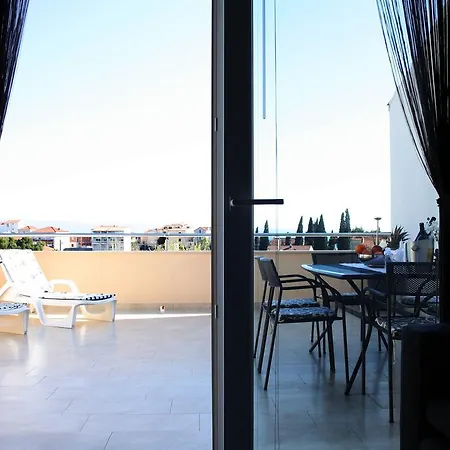 Apartament One Vision