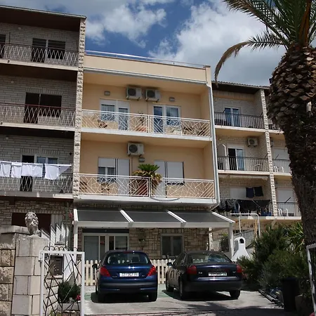 Apartment One Vision *